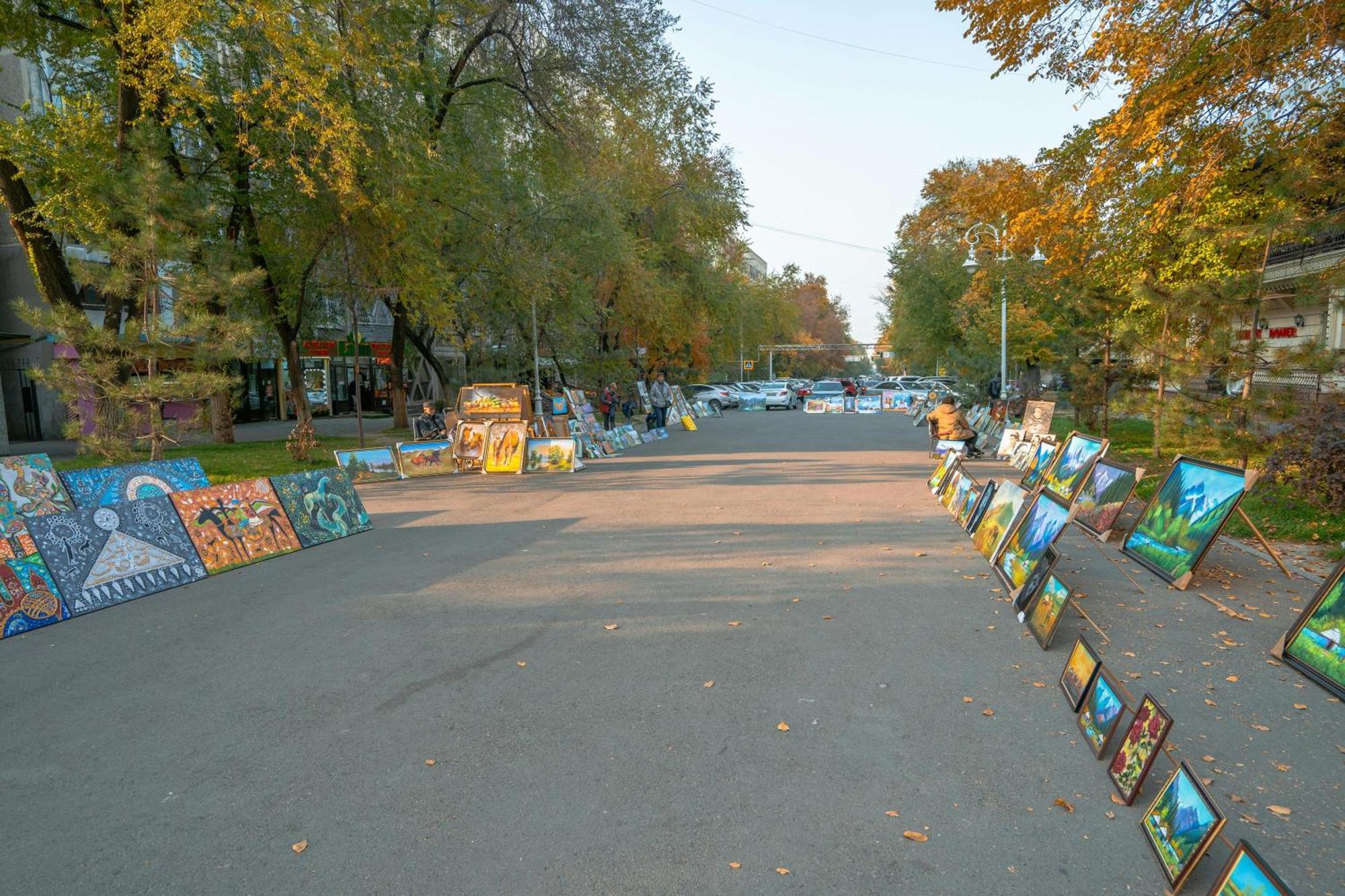 Nadezhda Apartments On Zhibek Zholy Avenue 33 Almaty Extérieur photo